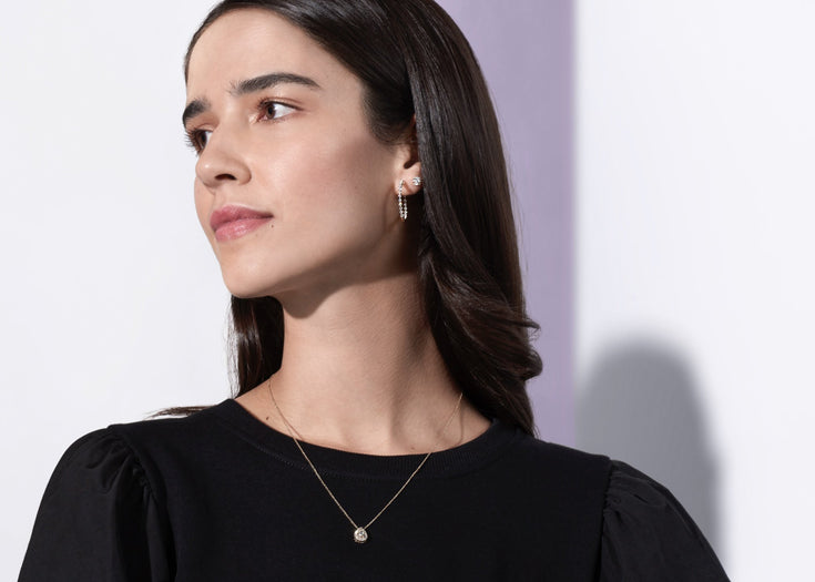 Dewdrop Halo Necklace Replica gallery image